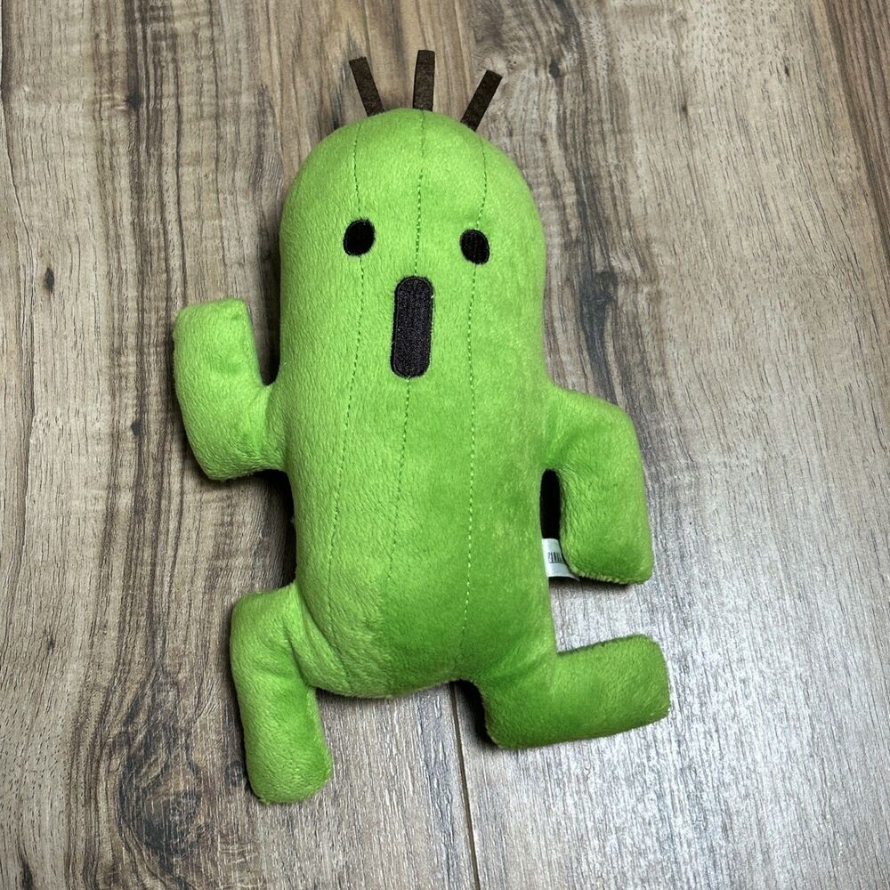 Final Fantasy XV Cactuar 9" Plush Toy 2016 Square Enix NWOT